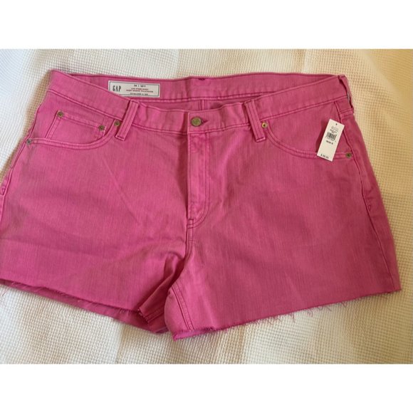 Gap Ladies Pink Shorts Size 18 (34" Regular) - Picture 1 of 4